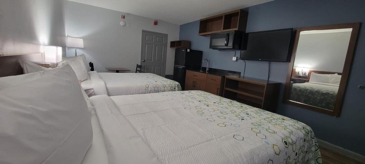 Hometowne Studios By Red Roof Egg Harbor-Atlantic City Airport Egg Harbor Township Zewnętrze zdjęcie