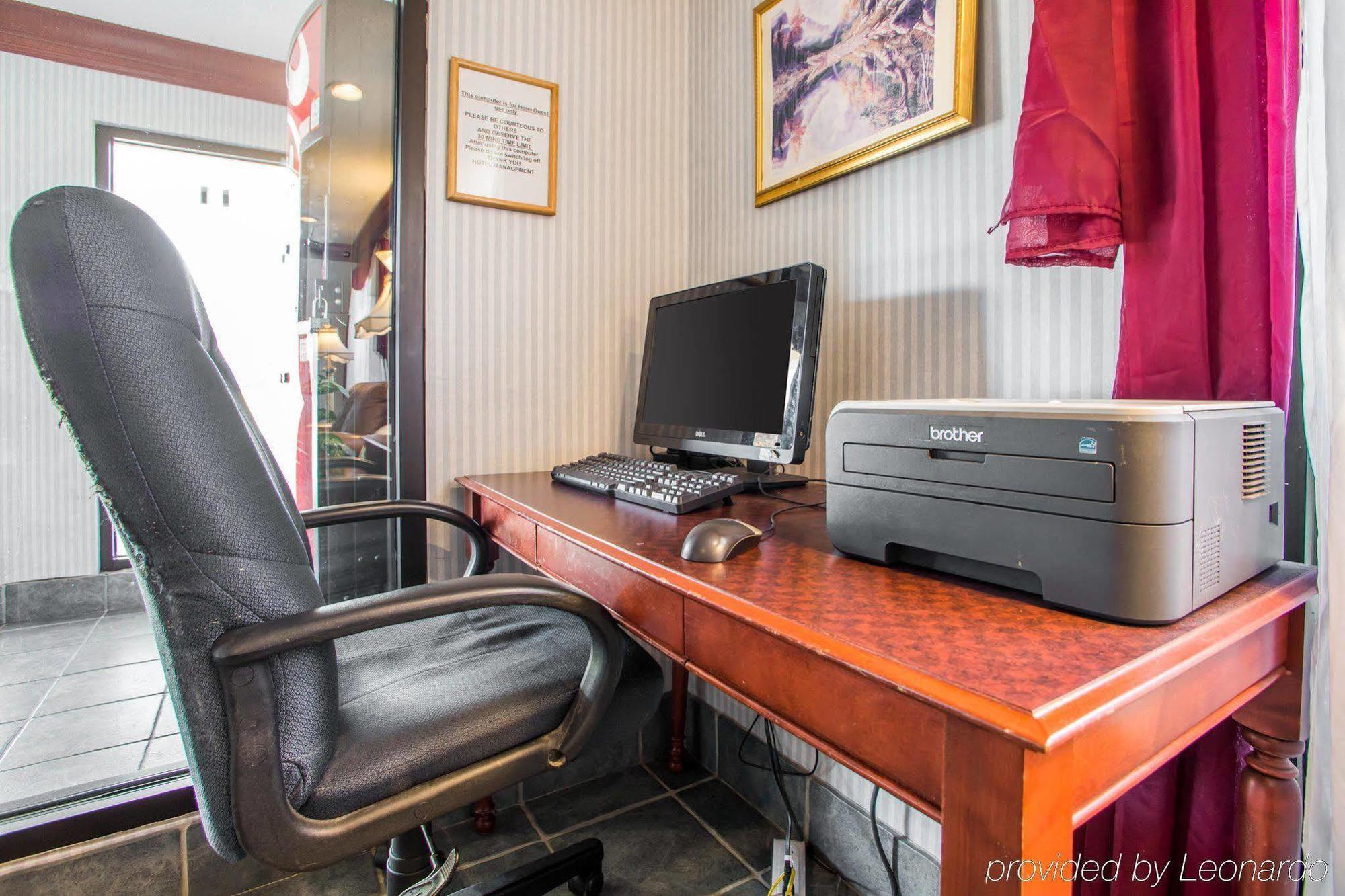 Hometowne Studios By Red Roof Egg Harbor-Atlantic City Airport Egg Harbor Township Zewnętrze zdjęcie